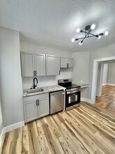 322 E St Vrain St in Colorado Springs, CO - Building Photo - Building Photo