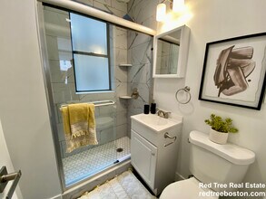 77 Park Dr, Unit 15 in Boston, MA - Building Photo - Building Photo