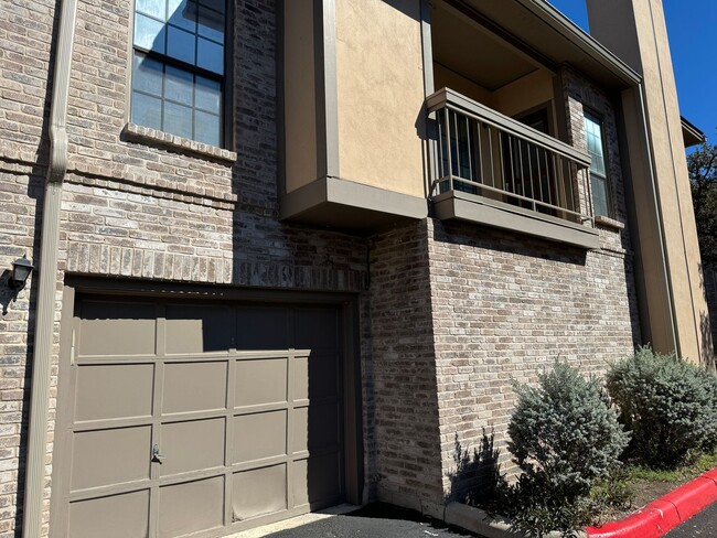 11839 Parliament Dr-Unit -11839 Parliament in San Antonio, TX - Foto de edificio - Building Photo