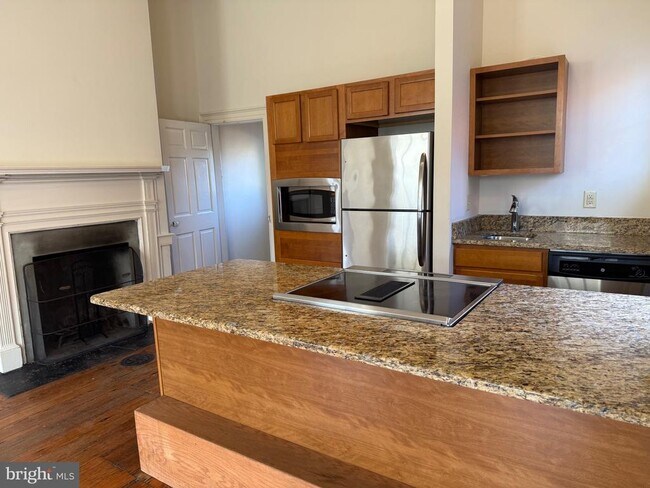 804 Princess Anne St in Fredericksburg, VA - Building Photo - Building Photo