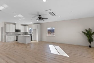 10094 Joshua Blvd in California City, CA - Building Photo - Building Photo