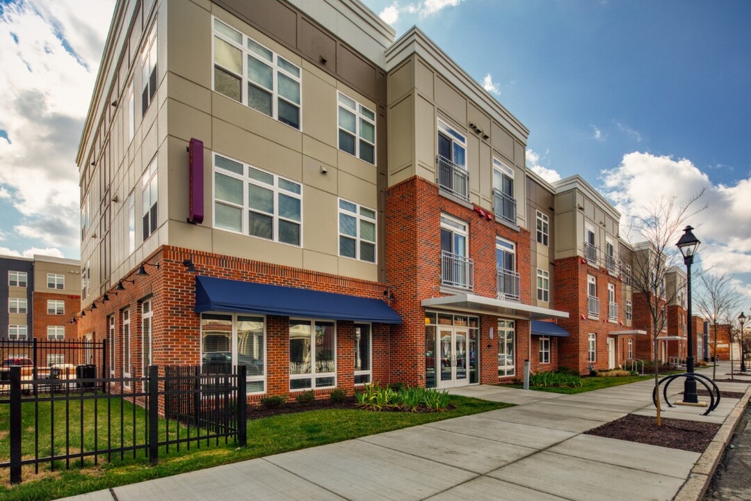 Van de Vyver Apartment Homes in Richmond, VA - Building Photo