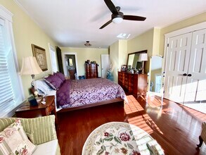 26 Parker St in Westwood, MA - Building Photo - Building Photo