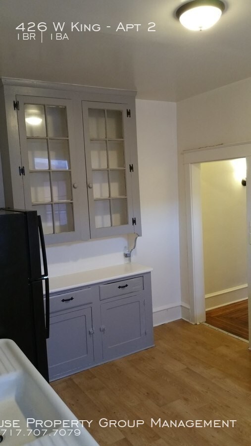 426 W King St-Unit -Apt 2 in Lancaster, PA - Building Photo - Building Photo