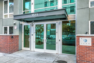 Jade Condominiums in Oakland, CA - Building Photo - Building Photo