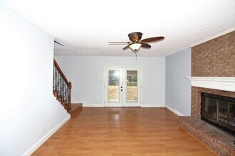 3504 Sugar Cane Cir in Fayetteville, NC - Building Photo - Building Photo