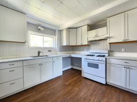 74 Wing St in Bangor, ME - Building Photo