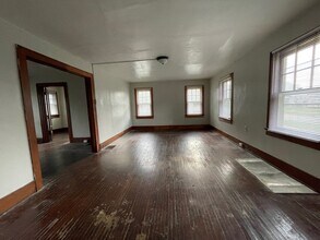 1845 E N St in Decatur, IL - Building Photo - Building Photo