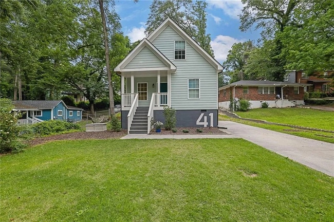 property at 41 Spring Ln NW