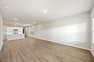 607 Clover Crk Dr in McKinney, TX - Foto de edificio - Building Photo