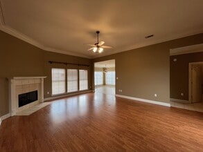 6400 Pelican Crossing Dr in Gonzales, LA - Building Photo - Building Photo