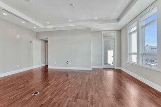 5455 Landmark Pl in Greenwood Village, CO - Foto de edificio - Building Photo