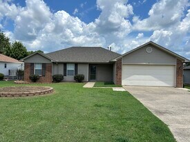 16 Azalea Dr in Cabot, AR - Building Photo