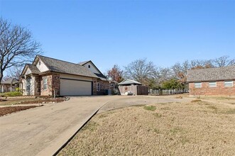 8217 Plum Creek Trail in Burleson, TX - Building Photo - Building Photo