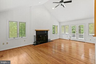 12624 Golden Oak Dr in Ellicott City, MD - Building Photo