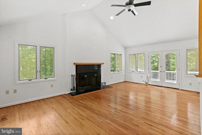 12624 Golden Oak Dr in Ellicott City, MD - Building Photo - Building Photo