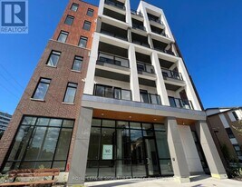 160 Canon Jackson Dr in Toronto, ON - Building Photo