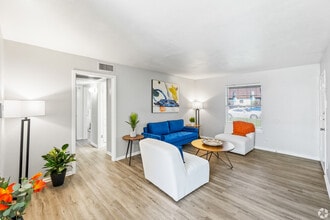 The Hayes Apartments in Fort Worth, TX - Building Photo - Building Photo