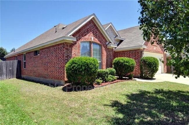 4948 Sunset Ridge Dr in Fort Worth, TX - Building Photo - Building Photo