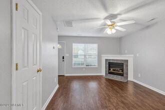 909 Timberlake Trail in Jacksonville, NC - Building Photo - Building Photo