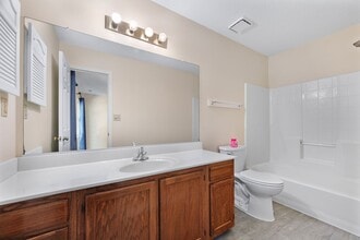 131 Wainwright Bnd in Yorktown, VA - Building Photo - Building Photo