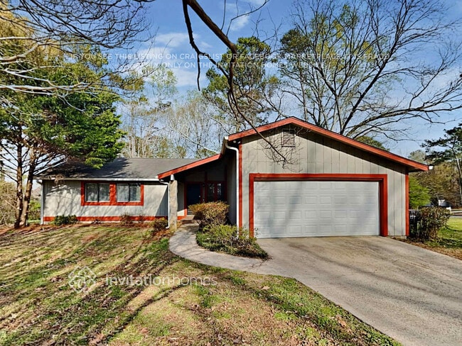 property at 2690 Big Oaks Dr