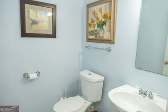 4 Sea Breeze Ln in Tybee Island, GA - Building Photo - Building Photo