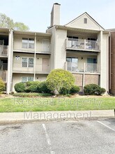568 Candle Ln in Newport News, VA - Building Photo - Building Photo
