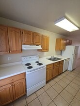 705 E J St in Russellville, AR - Building Photo - Building Photo