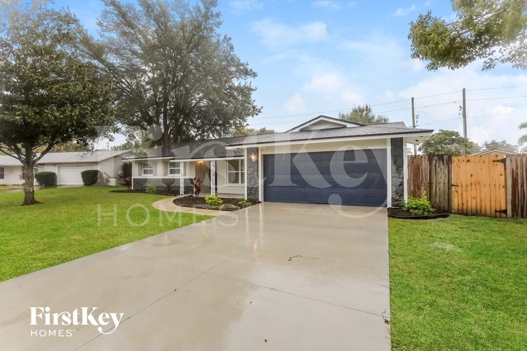 2224 King Richards Ct in Winter Park, FL - Building Photo