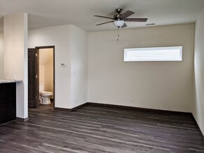 612 Commercial Dr in Westville, IN - Building Photo - Building Photo