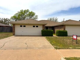 529 N Fulton Ave in Lubbock, TX - Building Photo