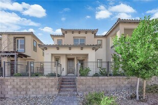 11680 Hamilton Lk Ave in Las Vegas, NV - Building Photo