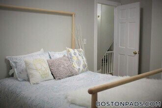 3 Champney Pl, Unit 1 in Boston, MA - Building Photo - Building Photo