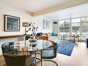 Youngstown Flats in Seattle, WA - Building Photo - Building Photo
