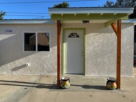 8409 Adoree St, Unit Casita in Downey, CA - Building Photo