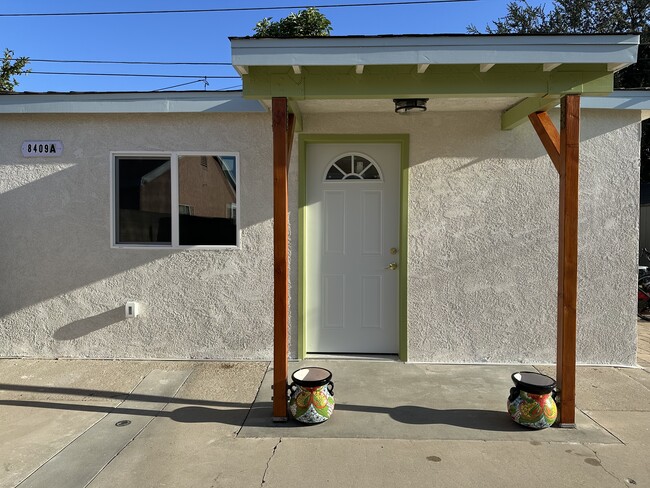 8409 Adoree St, Unit Casita