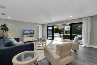 1501 Banyan Rd in Boca Raton, FL - Building Photo - Building Photo
