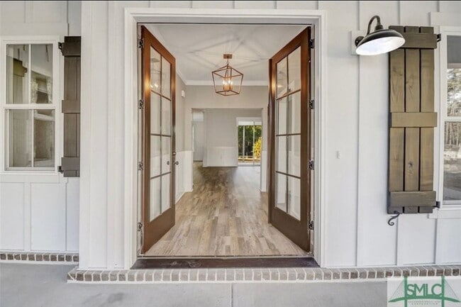 421 Bear River Dr in Richmond Hill, GA - Building Photo - Building Photo