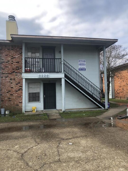 8226 Ned Ave in Baton Rouge, LA - Building Photo