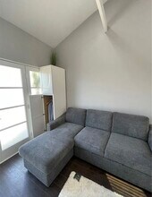 3502 Dow Ave in Redondo Beach, CA - Building Photo - Building Photo