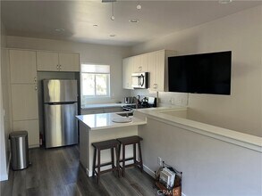 92 Old Mission Dr, Unit 102 in Solvang, CA - Building Photo - Building Photo