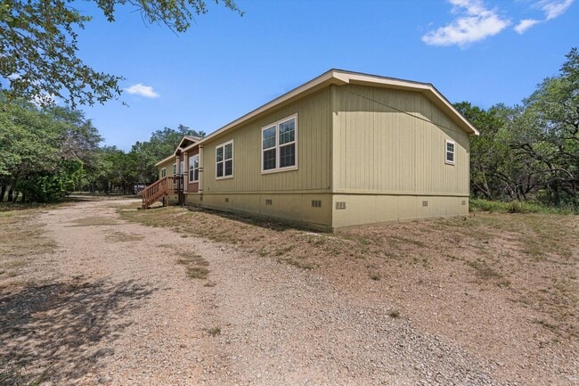 14611 Faubion Trail in Leander, TX - Foto de edificio - Building Photo