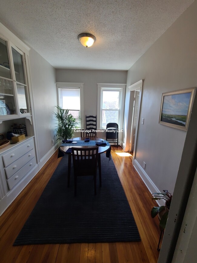 120 Columbia St in Cambridge, MA - Building Photo - Building Photo