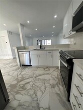 4100 N 58th Ave in Hollywood, FL - Building Photo - Building Photo