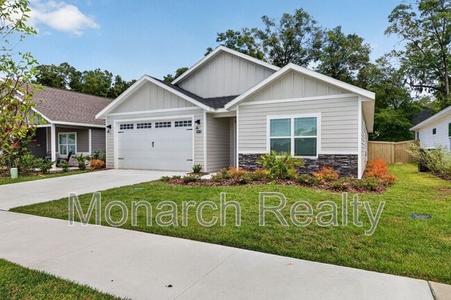 property at 1075 SW 66th Ter