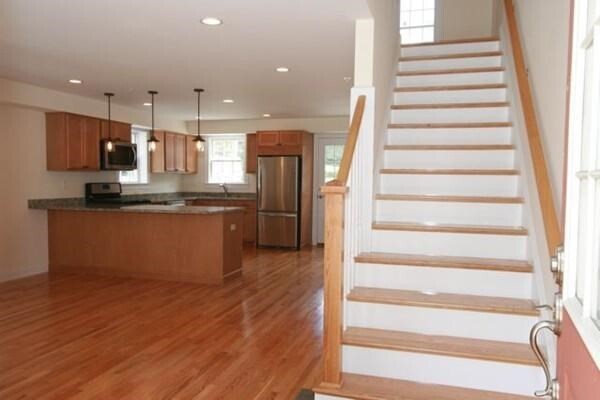 1012 Chestnut St in Newton, MA - Building Photo