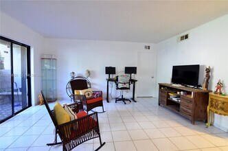 13240 SW 88th Ln in Miami, FL - Building Photo - Building Photo
