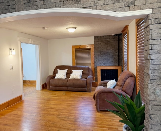 property at 11 Meadow St