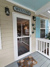 2717 Oaklawn St in Beaufort, SC - Foto de edificio - Building Photo
